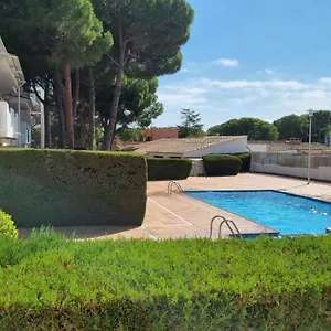 Familiar Con Piscina Y Wifi , L' Escala España